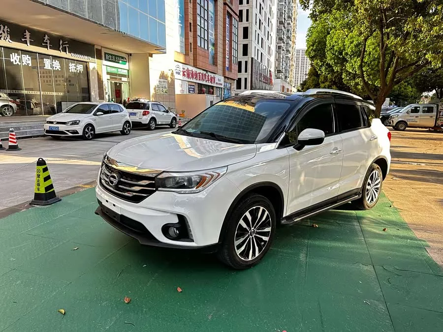 GAC Trumpchi GS4