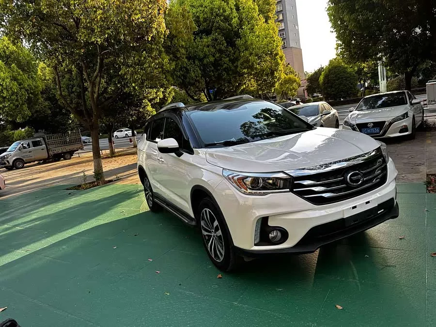 GAC Trumpchi GS4