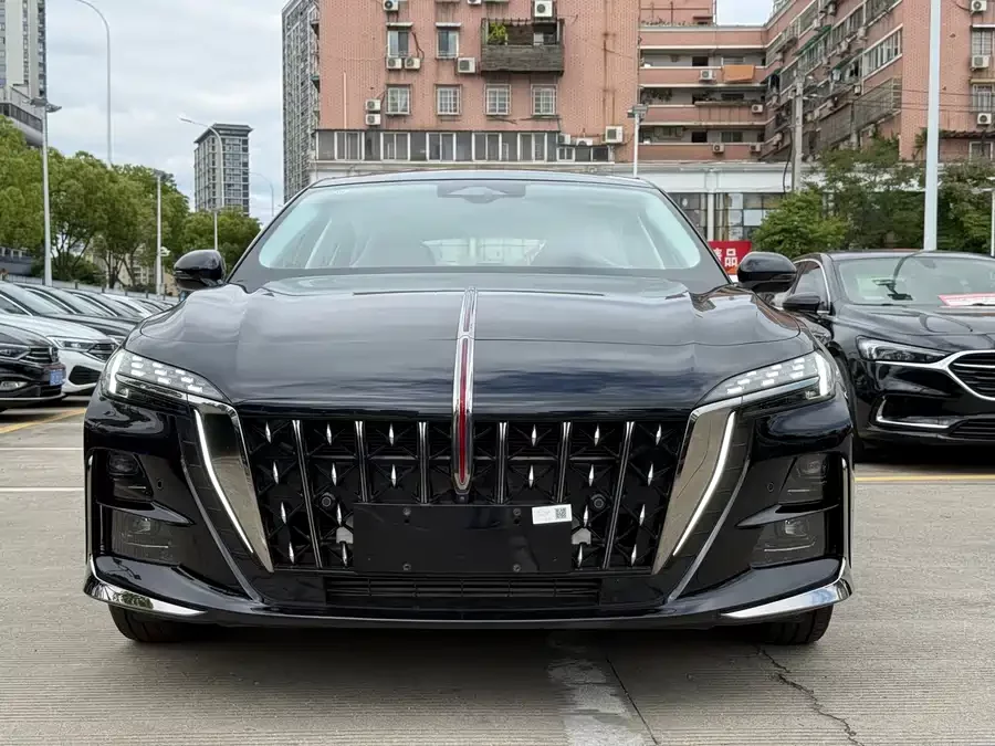 Hongqi H6
