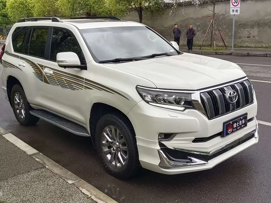 Toyota Prado