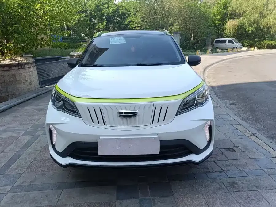 Geely EX3 Kung Fu Bull