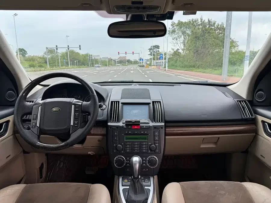 Land Rover Freelander 2