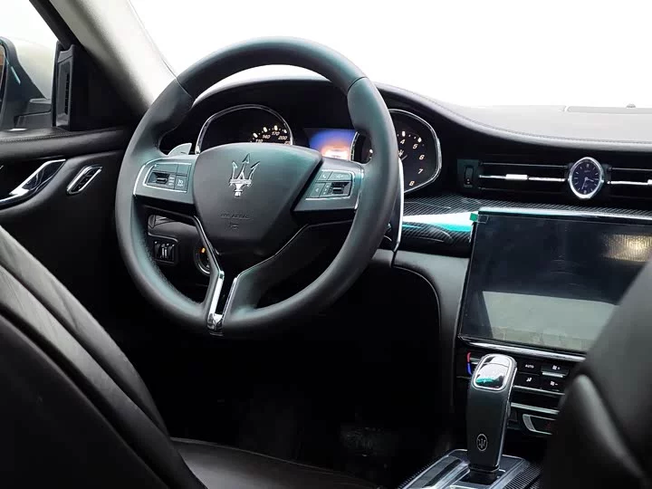 Maserati President
