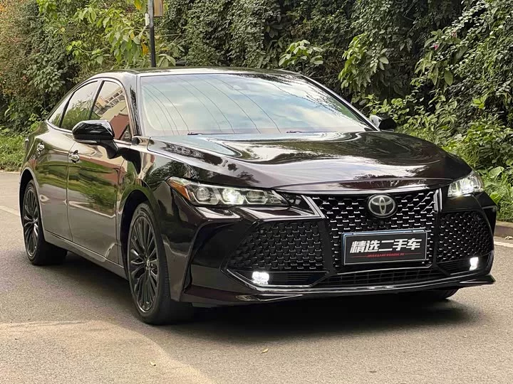 Toyota asian dragon