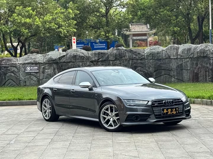 Audi S7