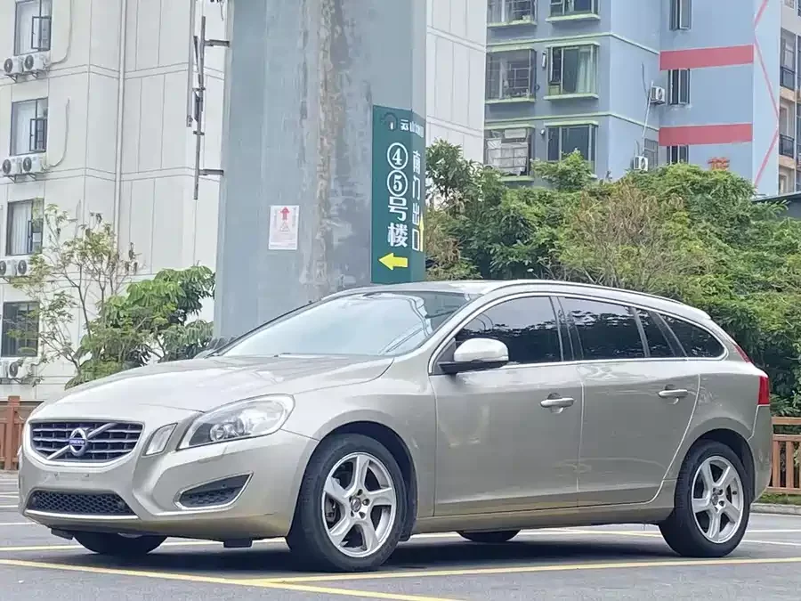 Volvo V60