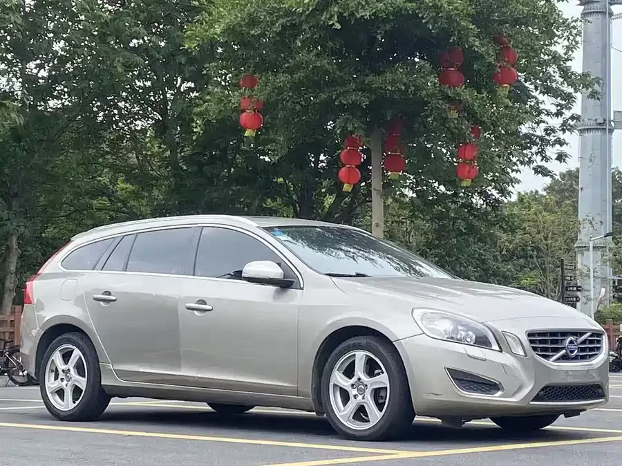 Volvo V60