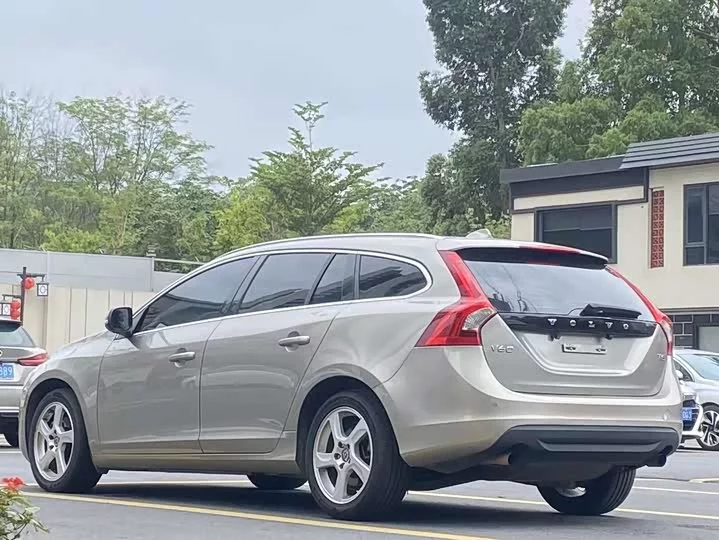 Volvo V60