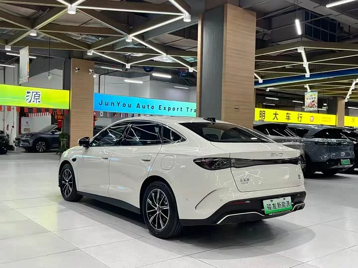 BYD seal 06