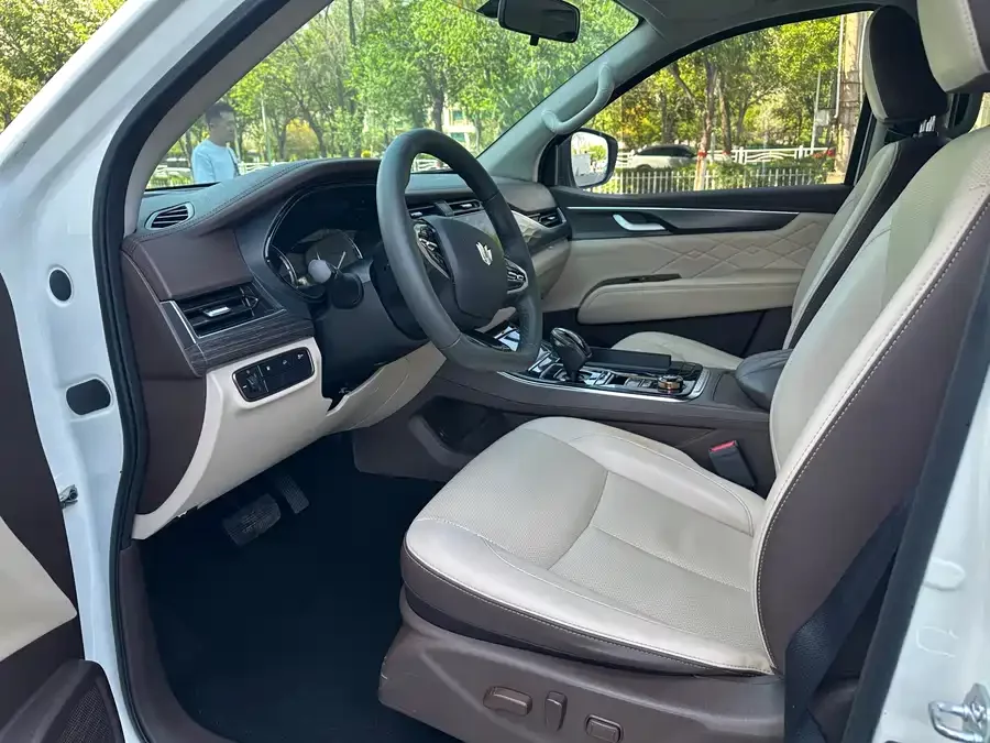 Dongfeng Paladin