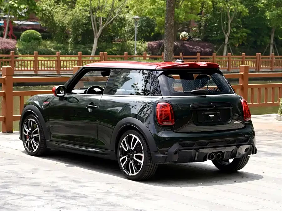 MINI JCW