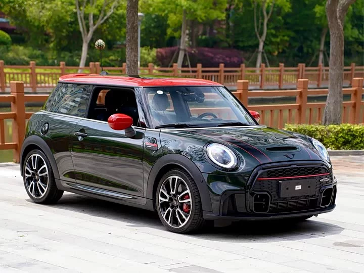 MINI JCW