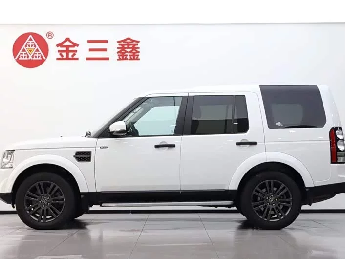 Land Rover finds