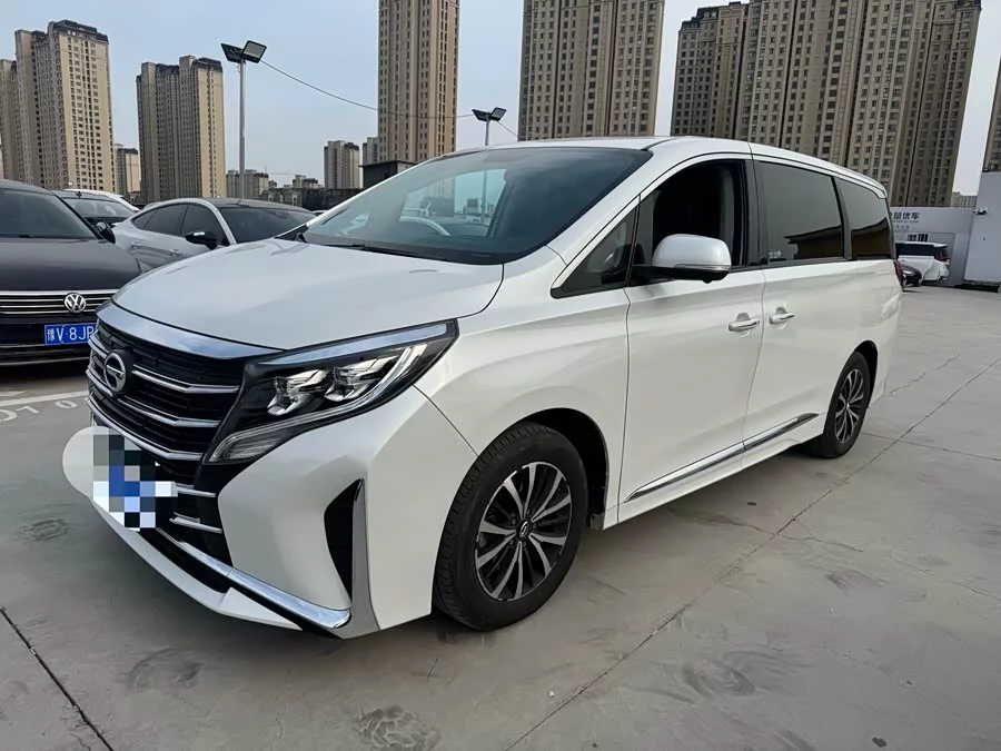 GAC Trumpchi M8