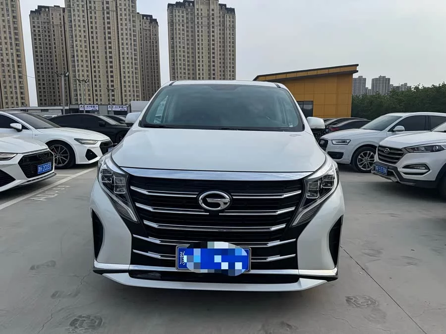 GAC Trumpchi M8
