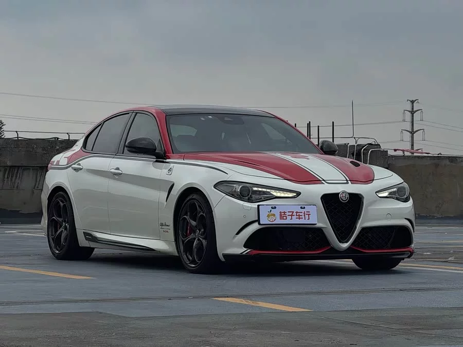 Alfa Romeo Giulia