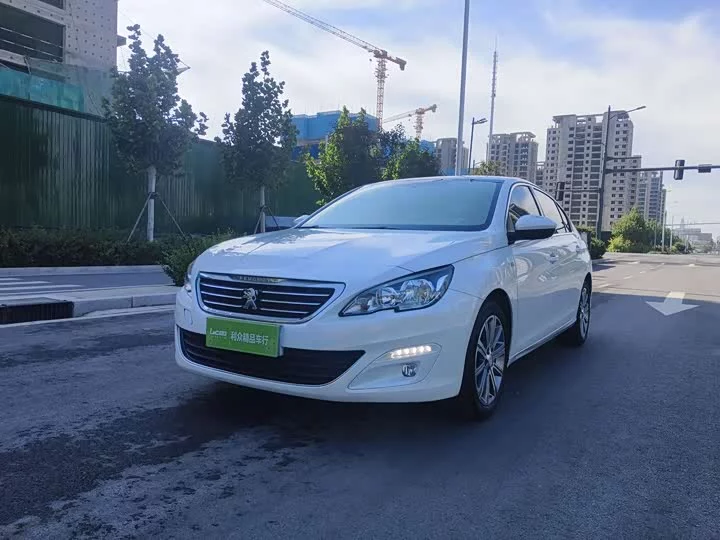Peugeot 408