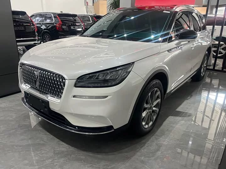 Lincoln adventurer