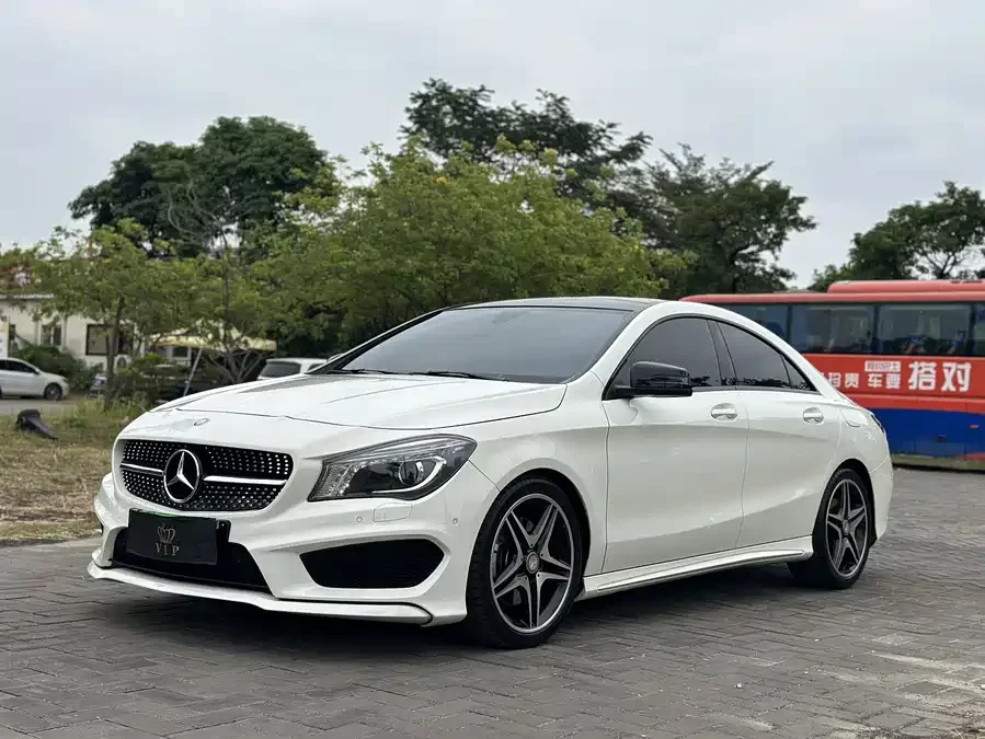 Mercedes-Benz CLA