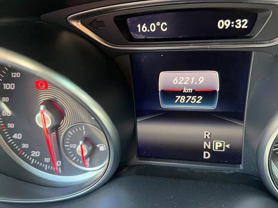 Mercedes Benz GLA