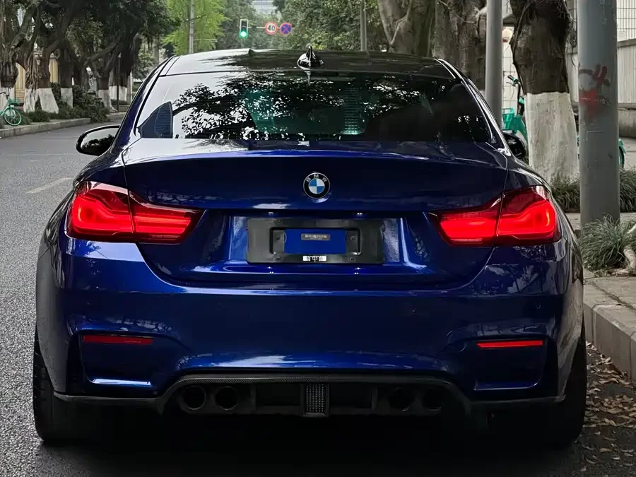 BMW M4