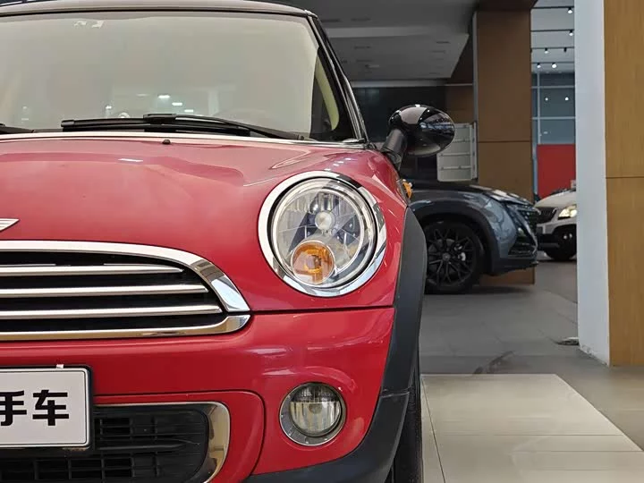 MINI 