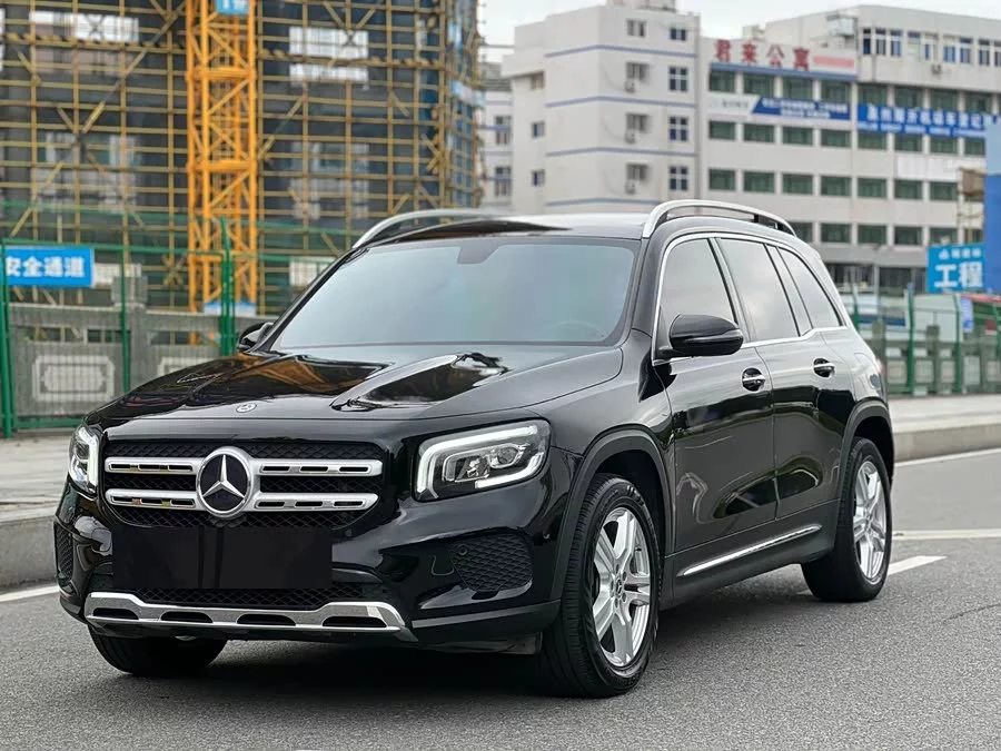 Mercedes Benz GLB