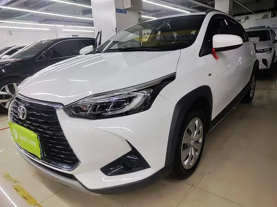 Toyota YARiS L