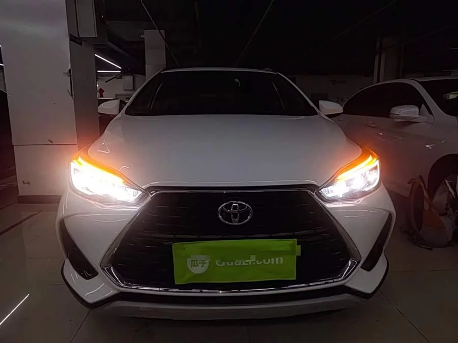 Toyota YARiS L