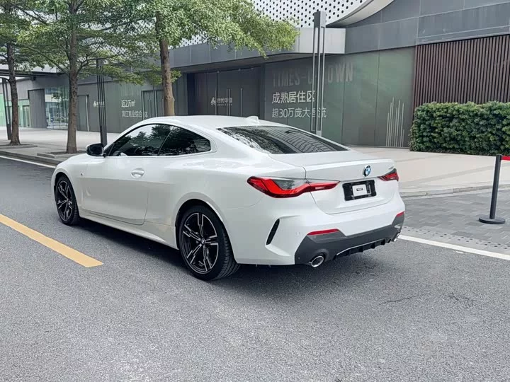 BMW 4 series