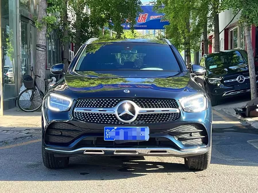 Mercedes Benz GLC