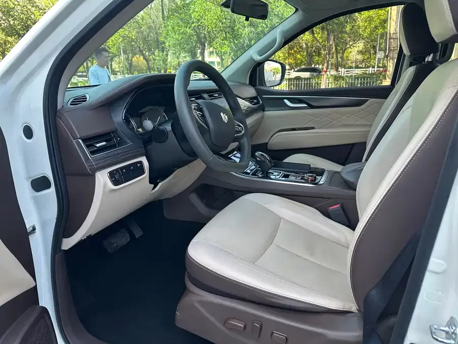 Dongfeng Paladin