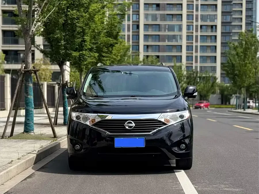 Nissan Quest