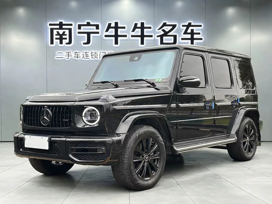 Mercedes Benz G-rated