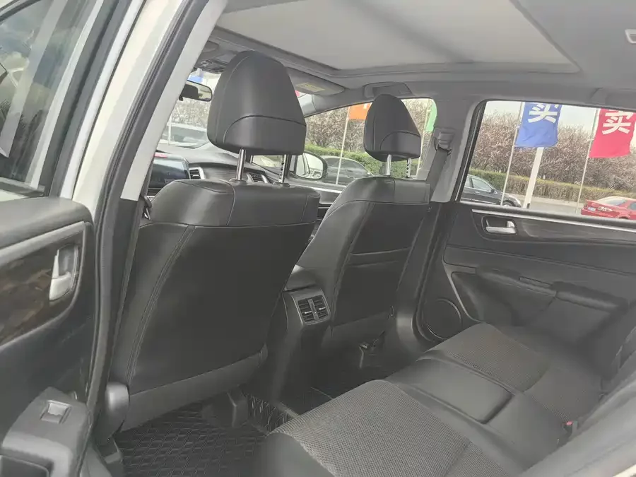 Honda Jade