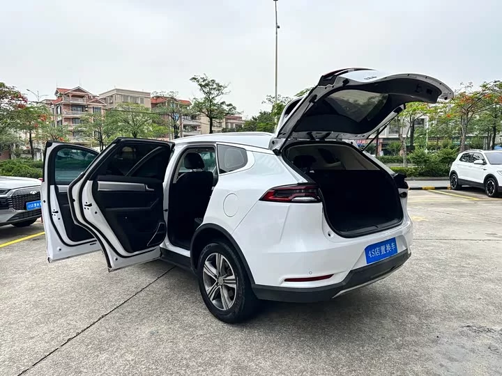 BYD Tang