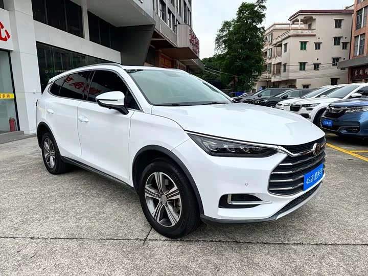 BYD Tang