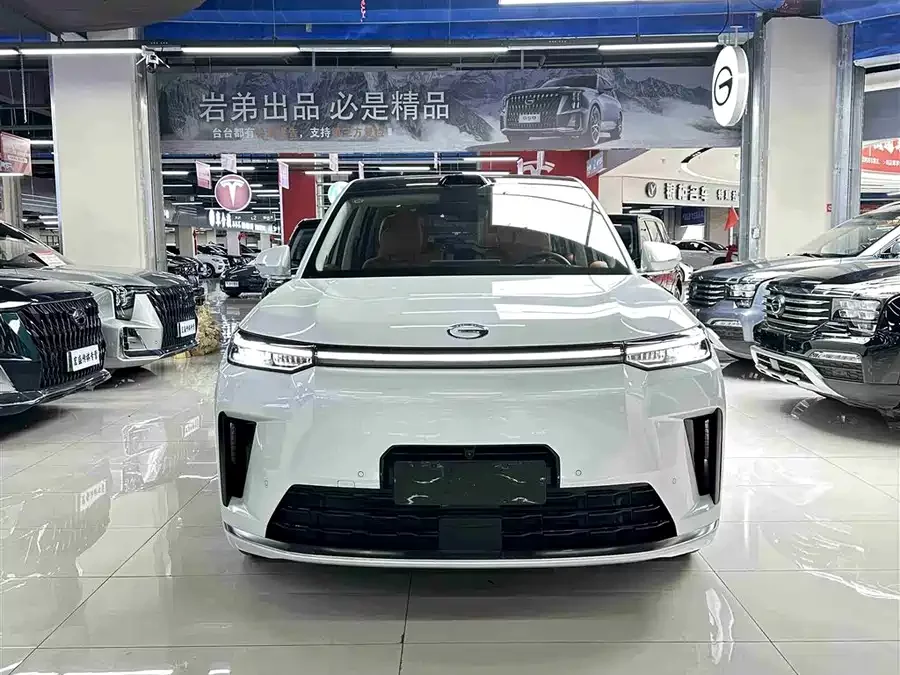 GAC Trumpchi S9