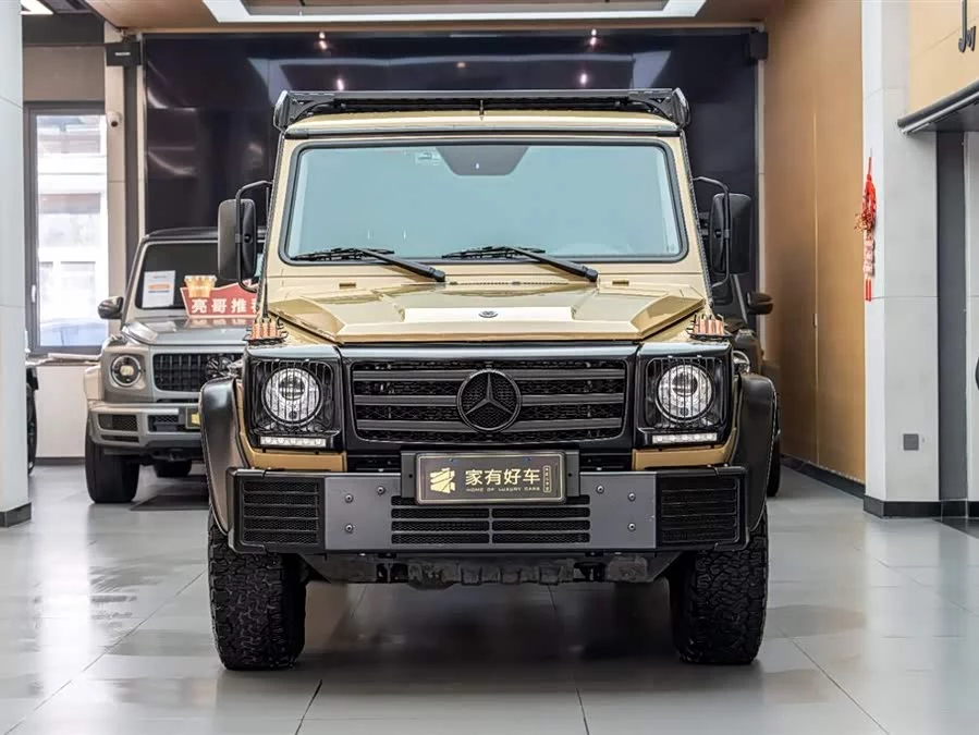 Mercedes Benz G-rated