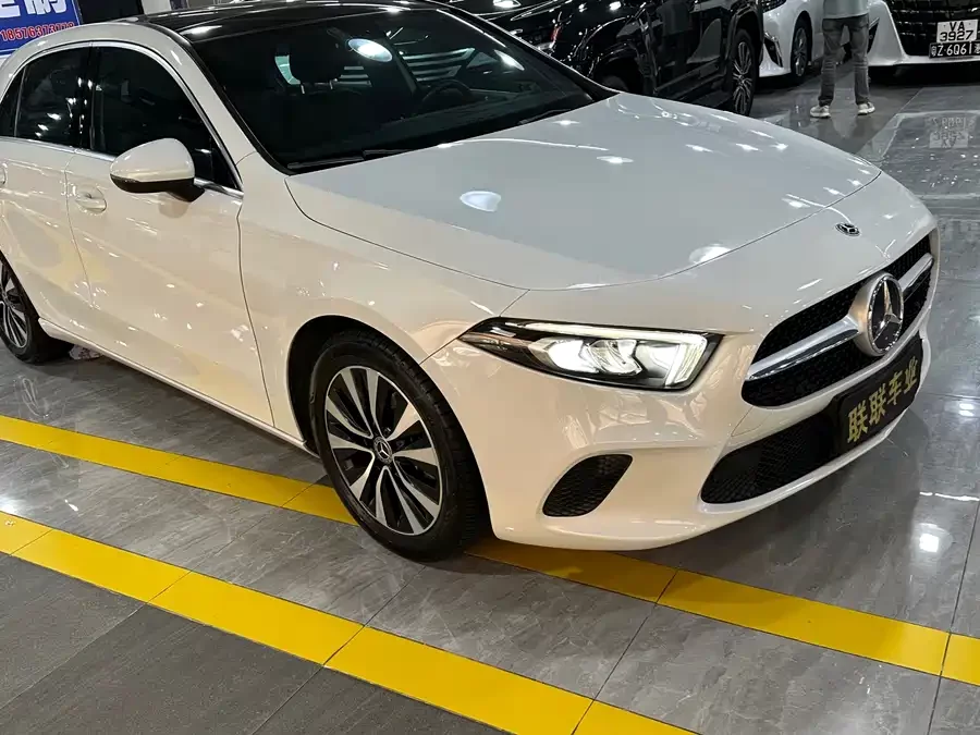 Mercedes-Benz Grade A