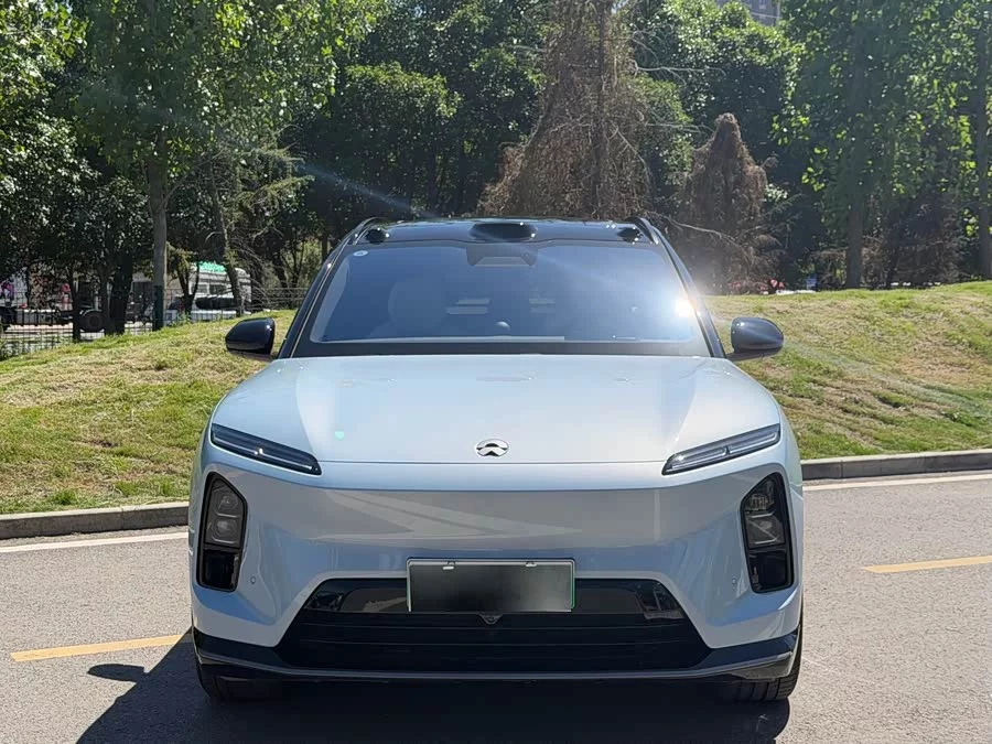 NIO ES6