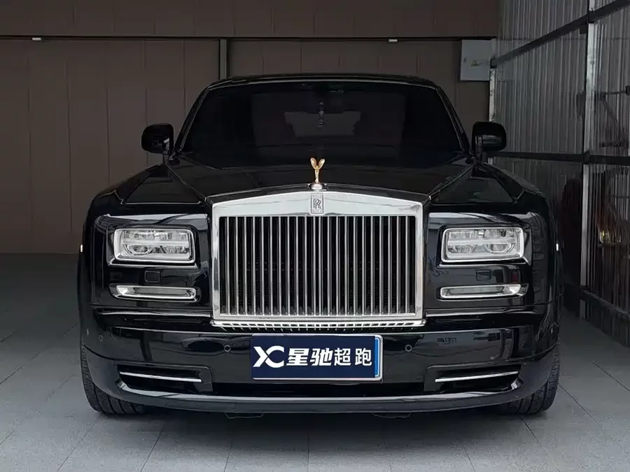 Rolls-Royce Phantom