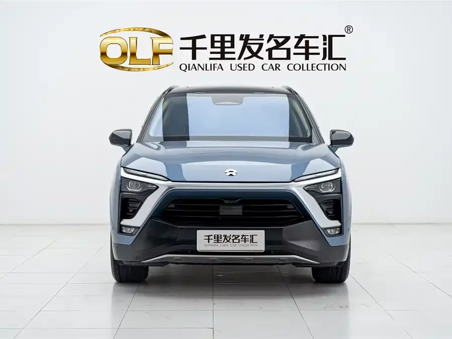 NIO ES8