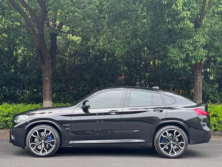 BMW X4 M