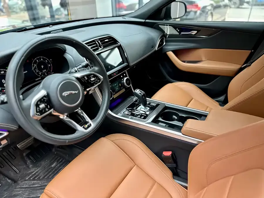 Jaguar XEL