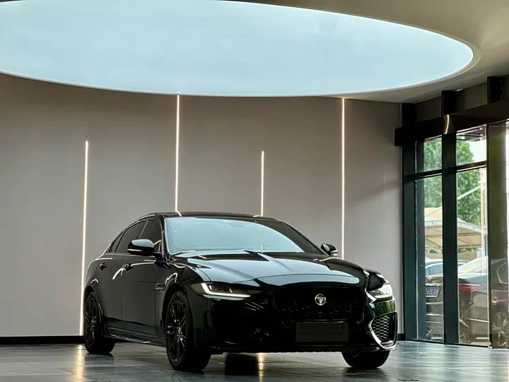 Jaguar XEL