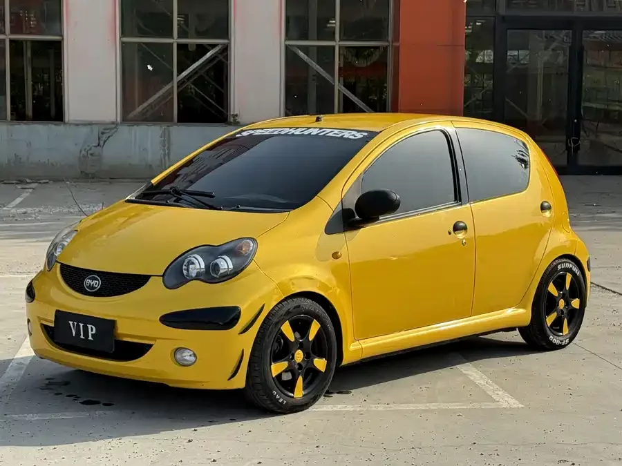 BYD F0