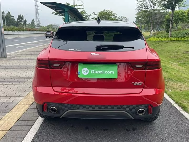 Jaguar E-PACE