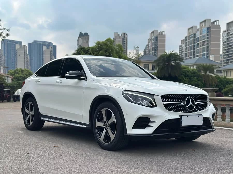 Mercedes Benz GLC coupe