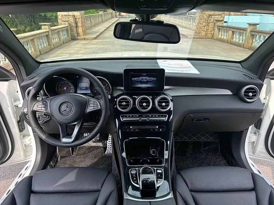Mercedes Benz GLC coupe